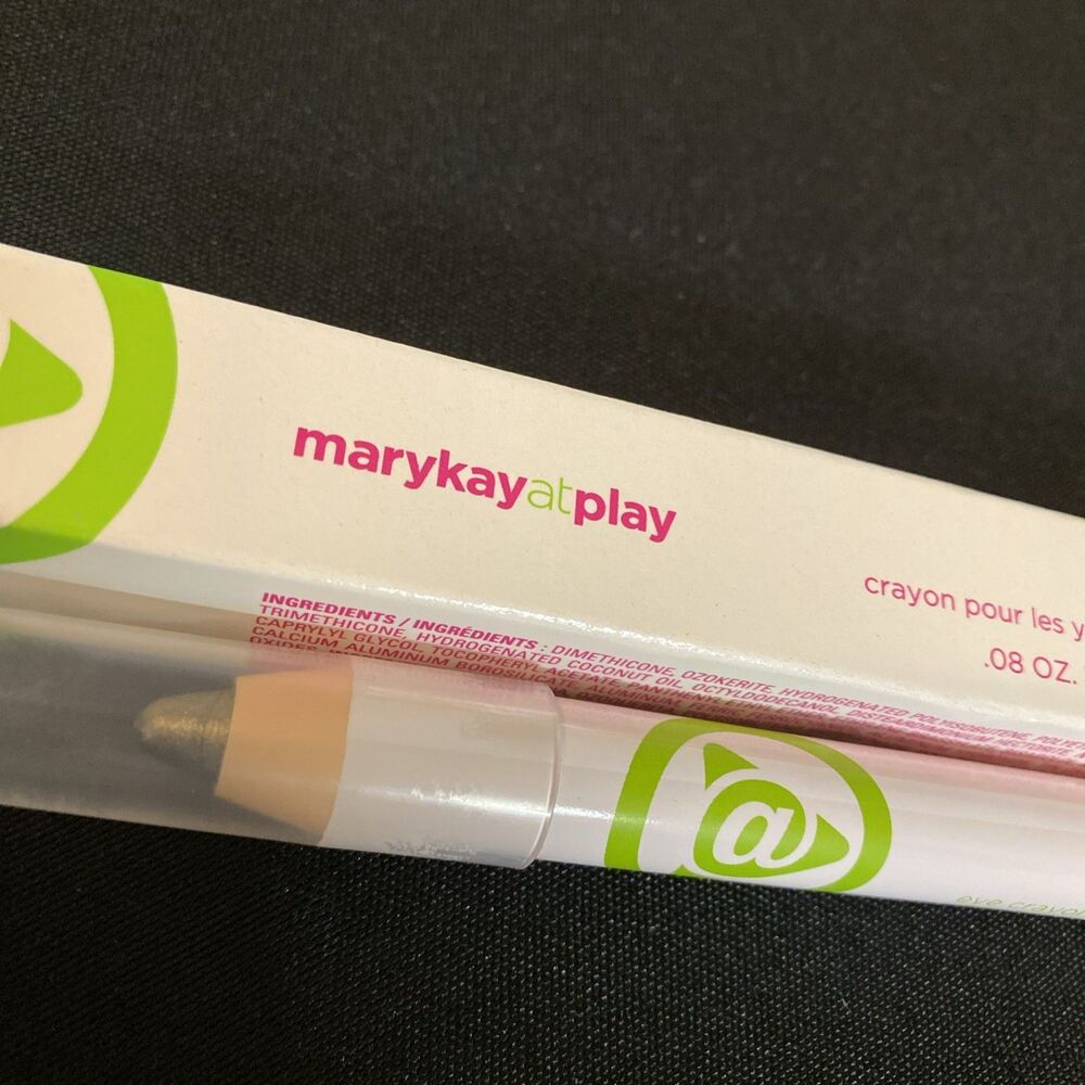 Mary Kay At Play Eye Crayon Green Tea Eyeshadow